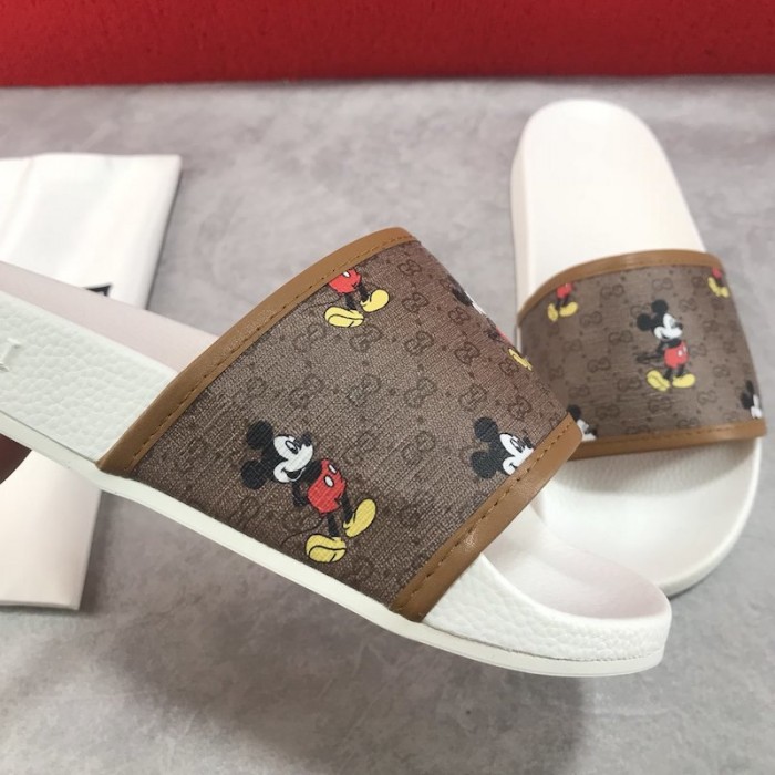 disney x G*u*i gg slide white