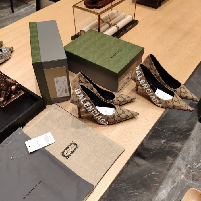 g*u*i x Ba*len*cia*ga the hacker project square knife pump