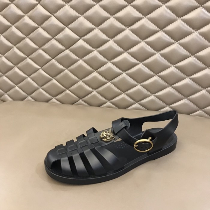 G*u*i rubber buckle strap sandal black