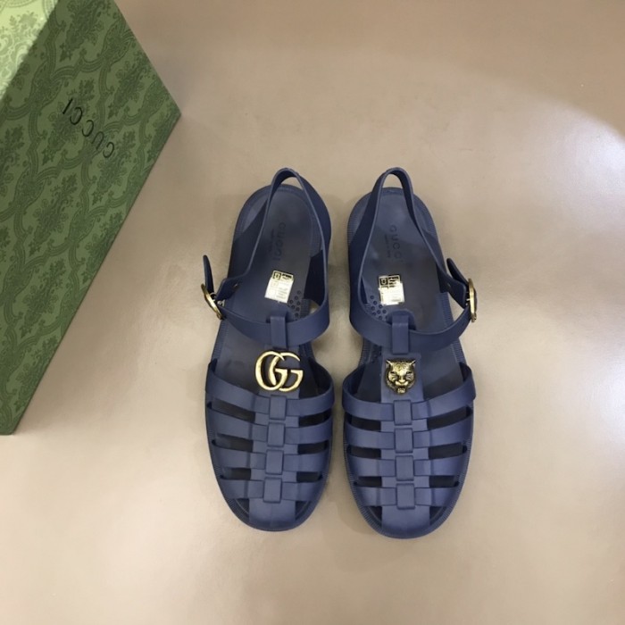 G*u*i rubber buckle strap sandal blue