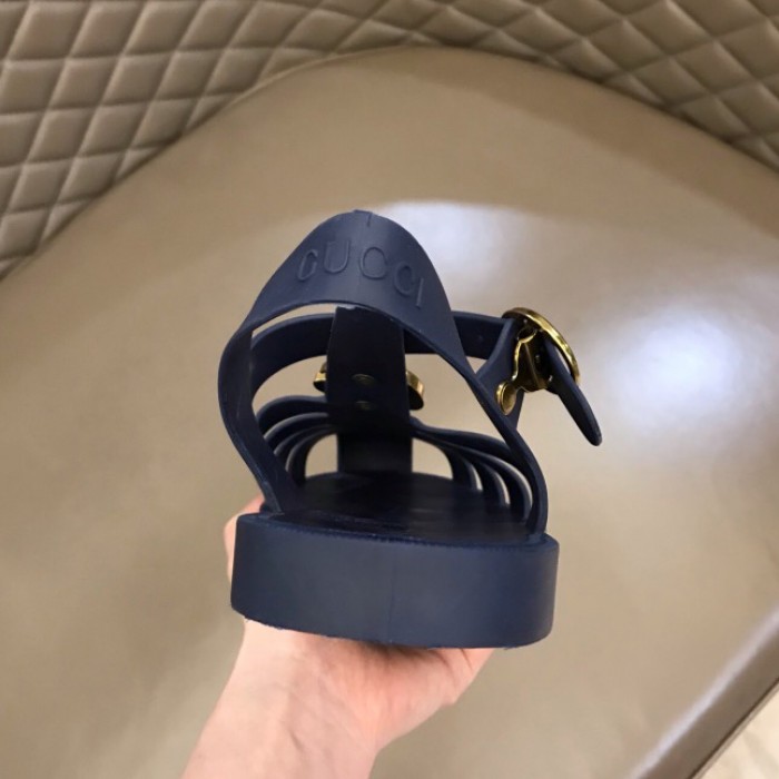 G*u*i rubber buckle strap sandal blue