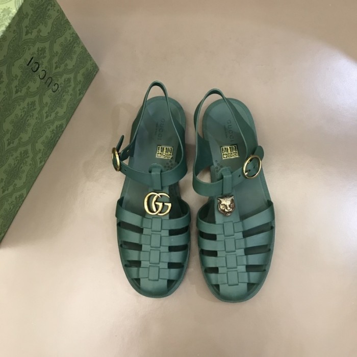 G*u*i rubber buckle strap sandal green