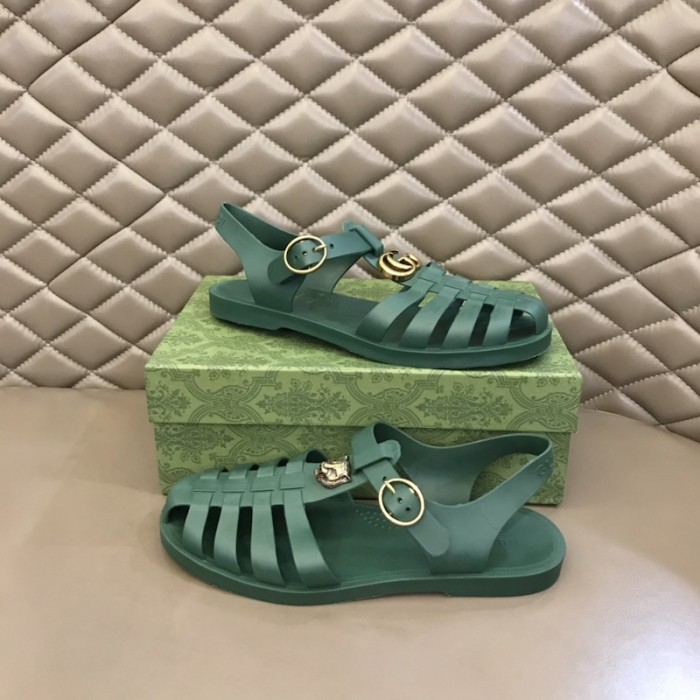 G*u*i rubber buckle strap sandal green