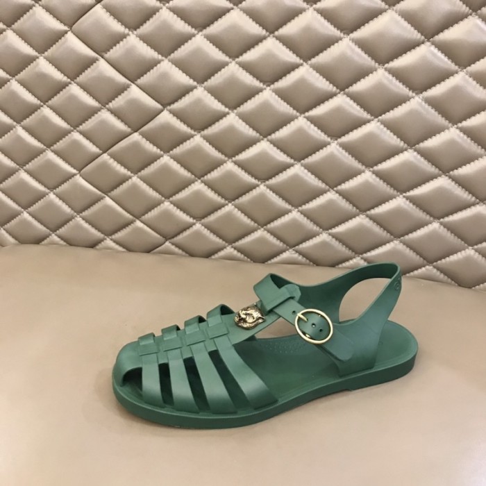G*u*i rubber buckle strap sandal green