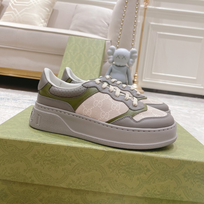 G*u*i gg embossed sneaker grey canvas