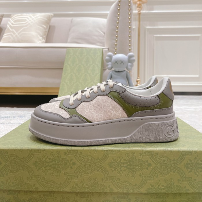 G*u*i gg embossed sneaker grey canvas
