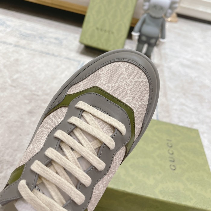 G*u*i gg embossed sneaker grey canvas
