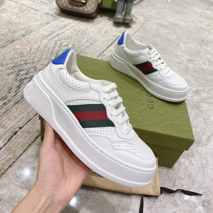 G*u*i gg embossed sneaker with web