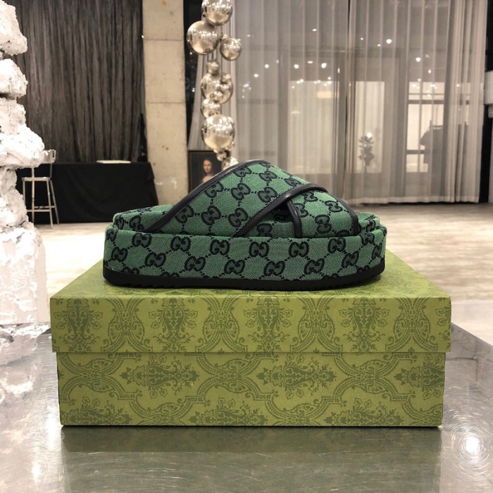 G*u*i gg multicolour platform sandal green