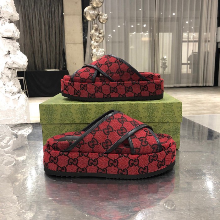 G*u*i gg multicolour platform sandal red
