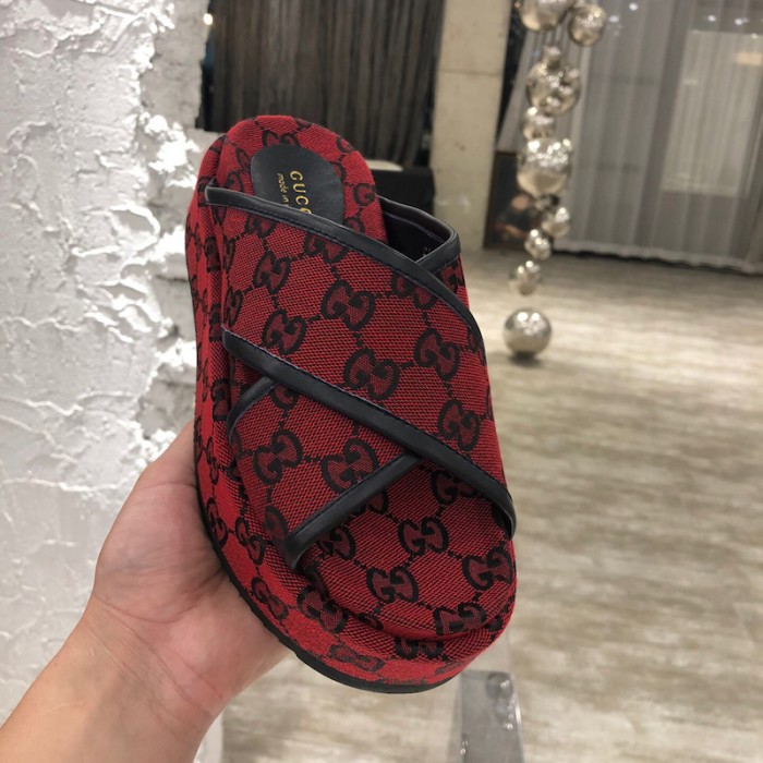 G*u*i gg multicolour platform sandal red