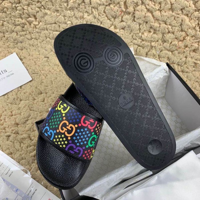 G*u*i gg psychedelic slide sandals