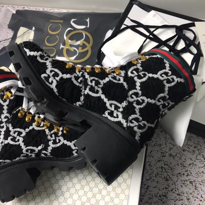 G*u*i gg wool ankle boot black