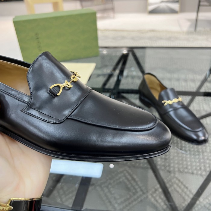 G*u*i jordaan leather loafer black