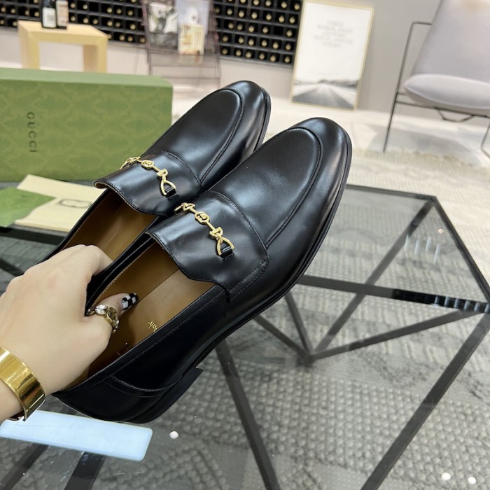 G*u*i jordaan leather loafer black
