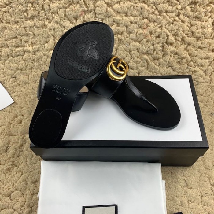 G*u*i leather thong sandal with double g black