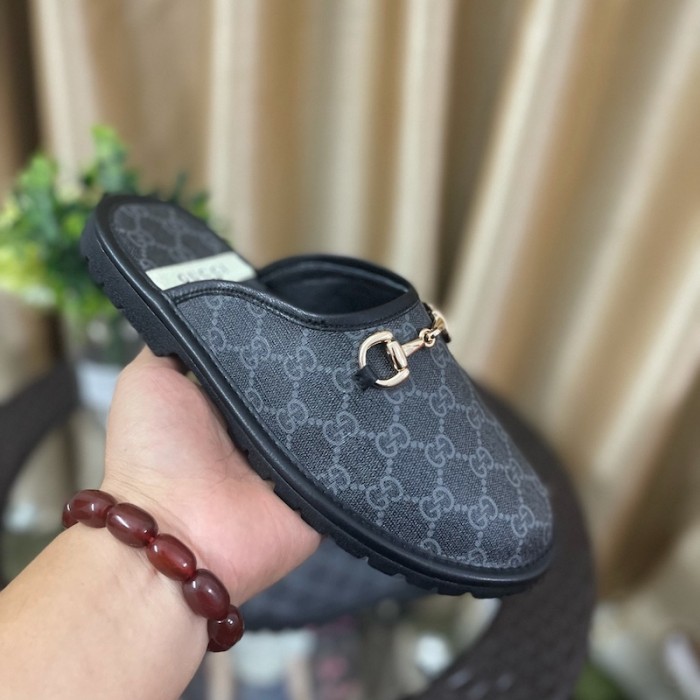 G*u*i men''s slipper with horsebit black