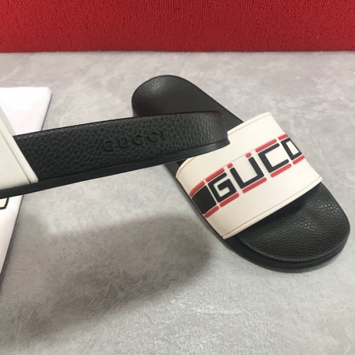 G*u*i stripe rubber slide sandal white