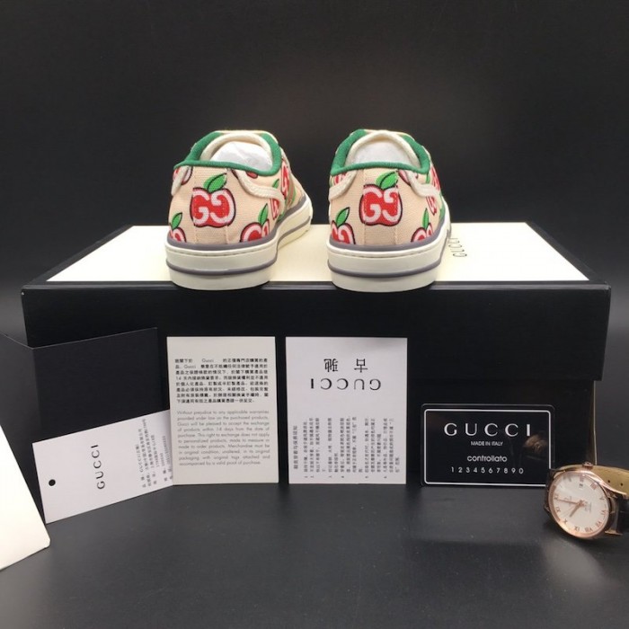 G*u*i tennis 1977 low top sneaker gg apple print