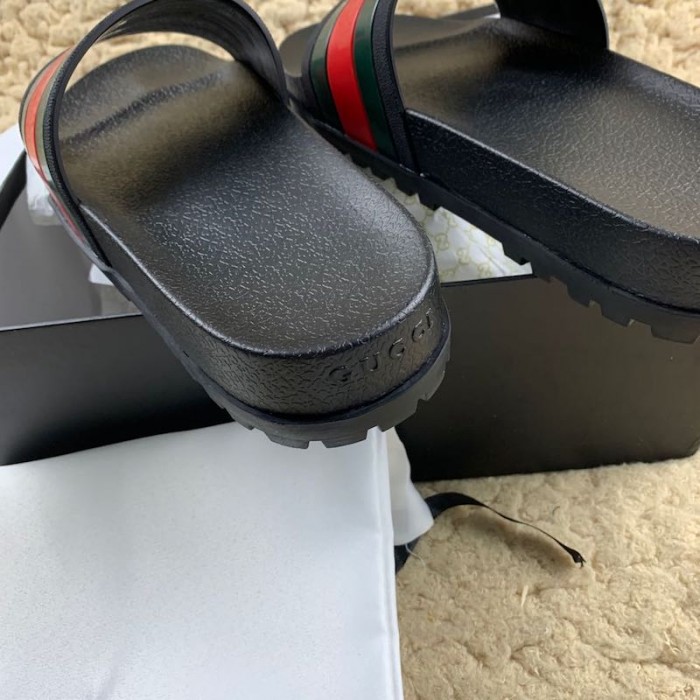G*u*i web slide sandal black