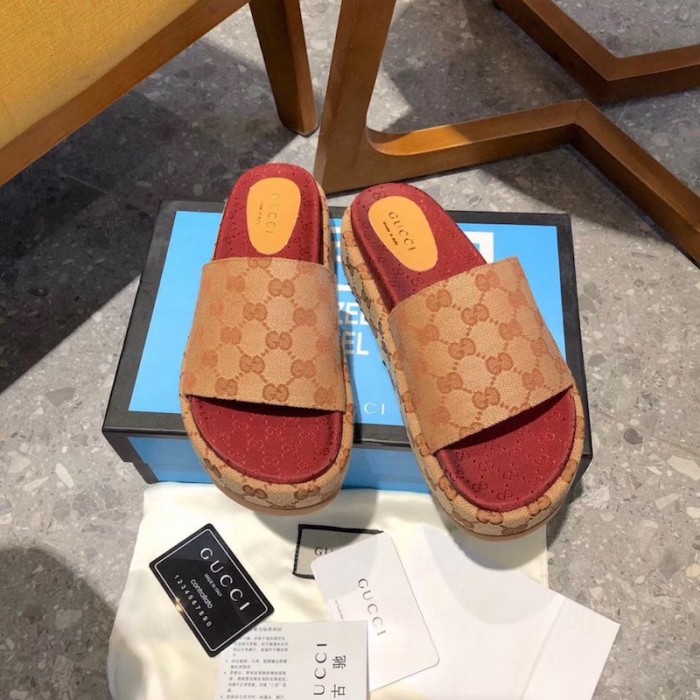 G*u*i women''s original gg slide sandal
