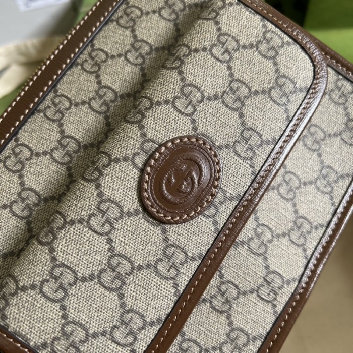 G*u*i messenger bag with interlocking g brown ‎674164