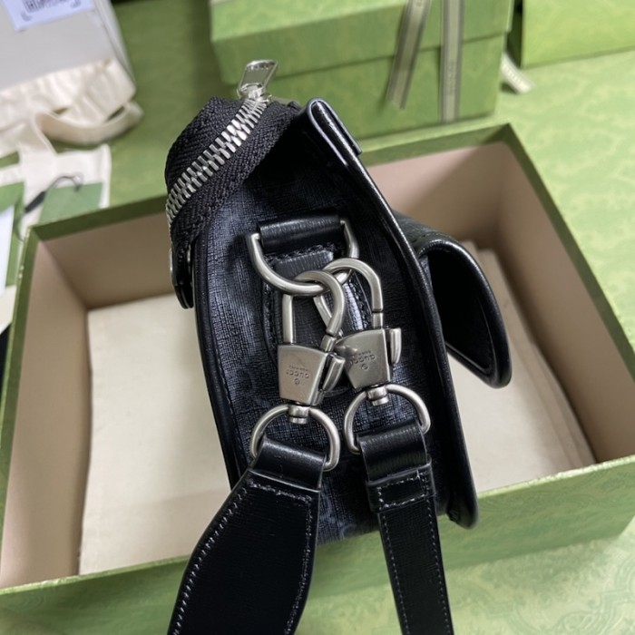 G*u*i messenger bag with interlocking g black ‎674164