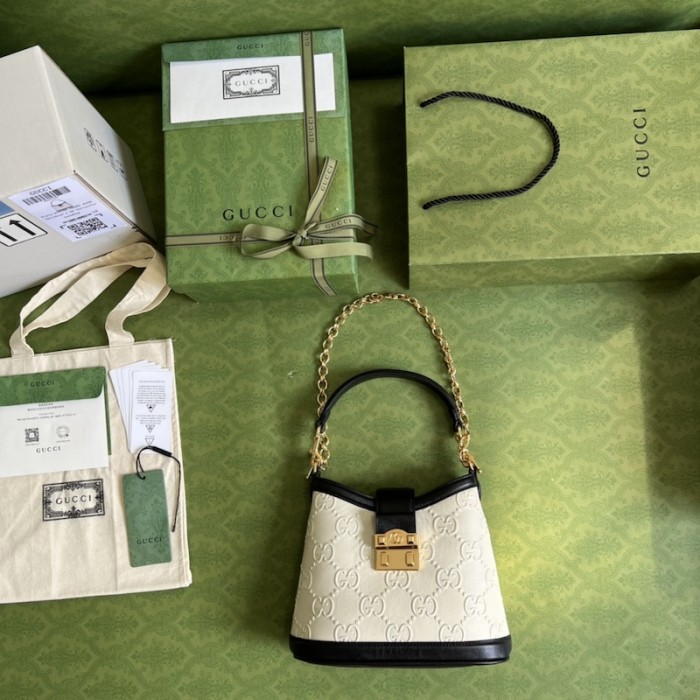 G*u*i small gg shoulder bag ‎675788 white