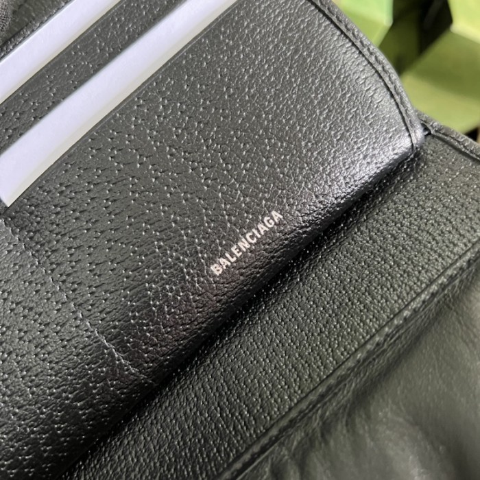 g*u*i x Ba*len*cia*ga the hacker project mini bag black