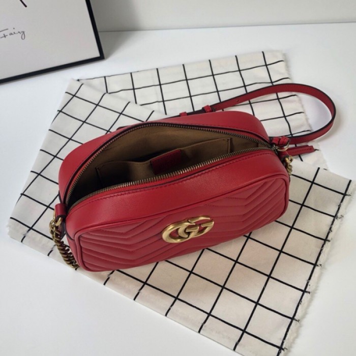 G*u*i gg marmont small matelasse shoulder bag red 447632