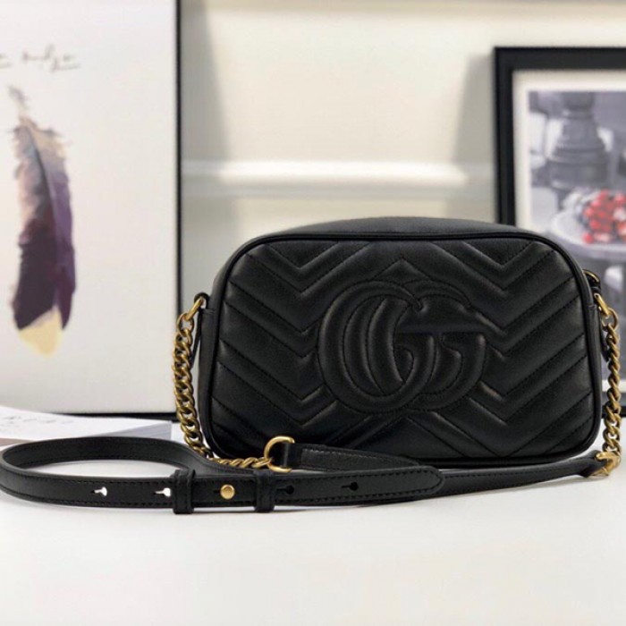 G*u*i gg marmont small matelasse shoulder bag black 447632
