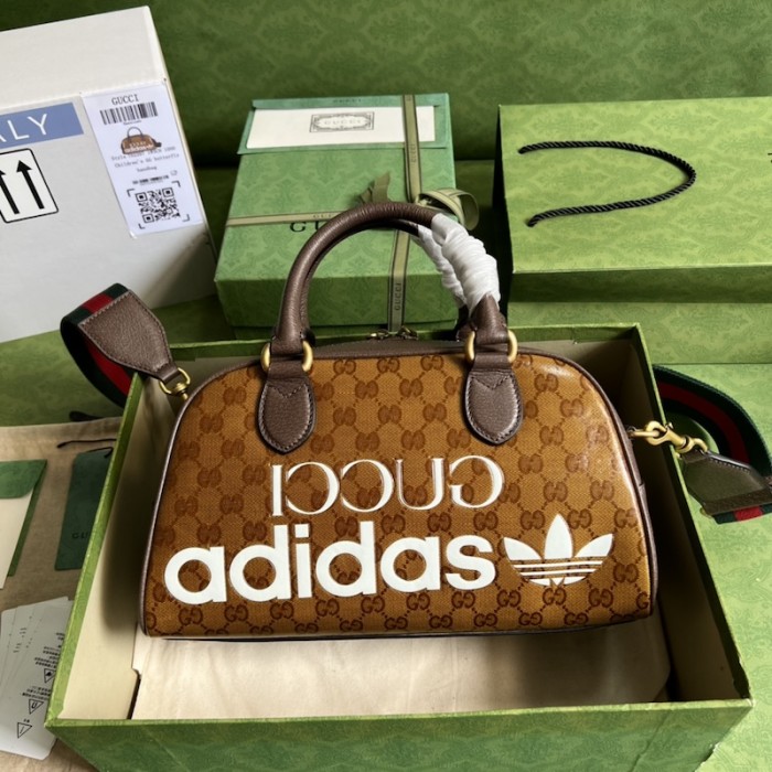 Ad*s x g*u*i mini duffle bag ‎702397