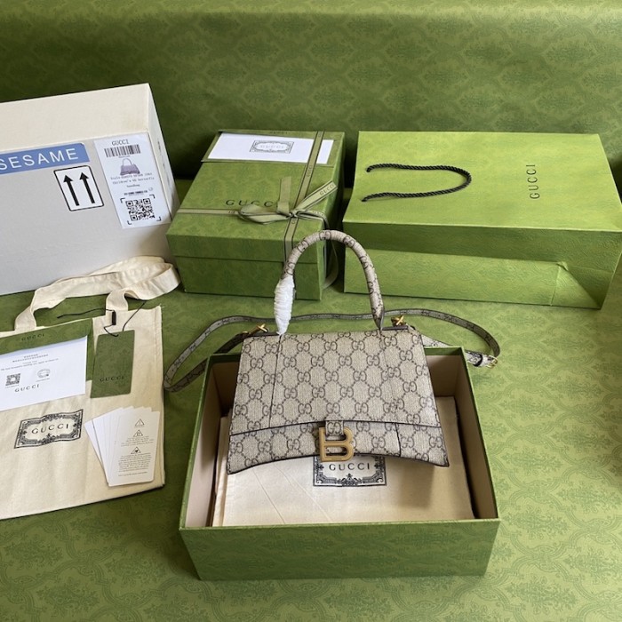 Ba*len*cia*ga x g*u*i gg canvas shoulder bag 658575