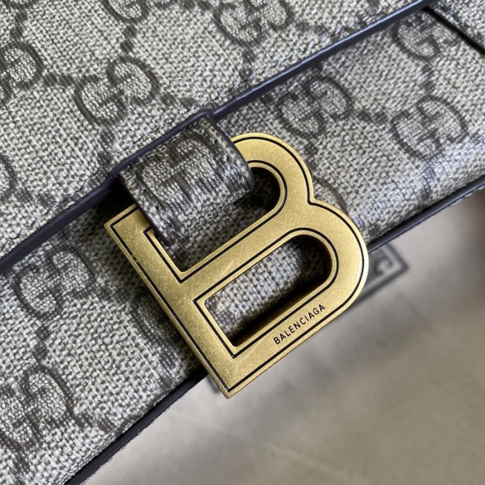 Ba*len*cia*ga x g*u*i gg canvas shoulder bag 658575