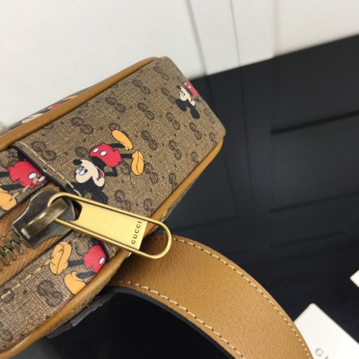 disney x G*u*i belt bag 602695
