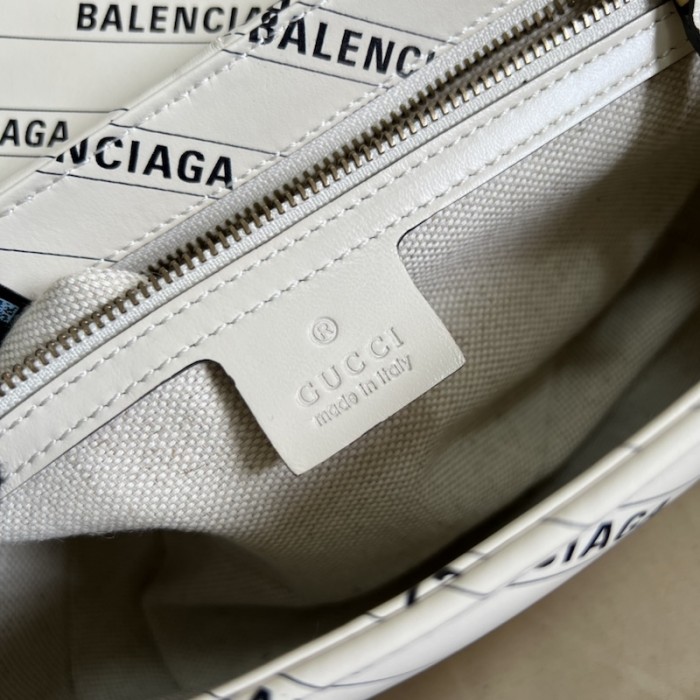 g*u*i x Ba*len*cia*ga the hacker project small gg marmont bag white