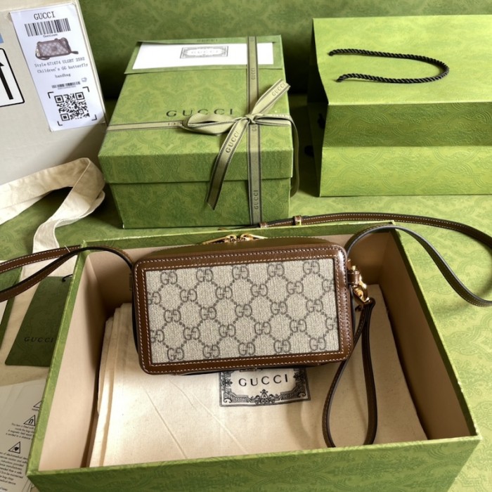 G*u*i mini bag with interlocking g 671674 beige