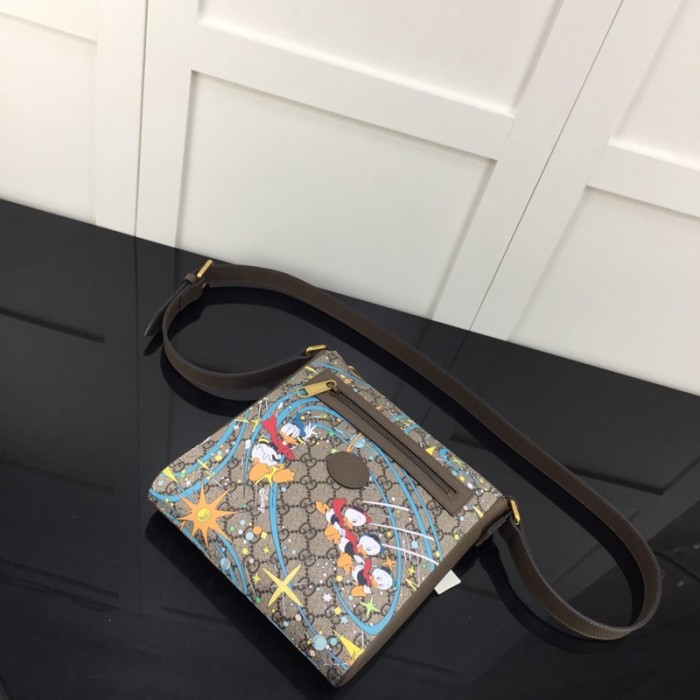 G*u*i donald duck messenger bag 645054