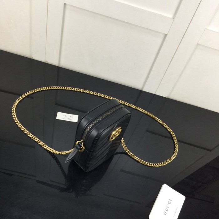 G*u*i gg marmont matelassé mini bag black