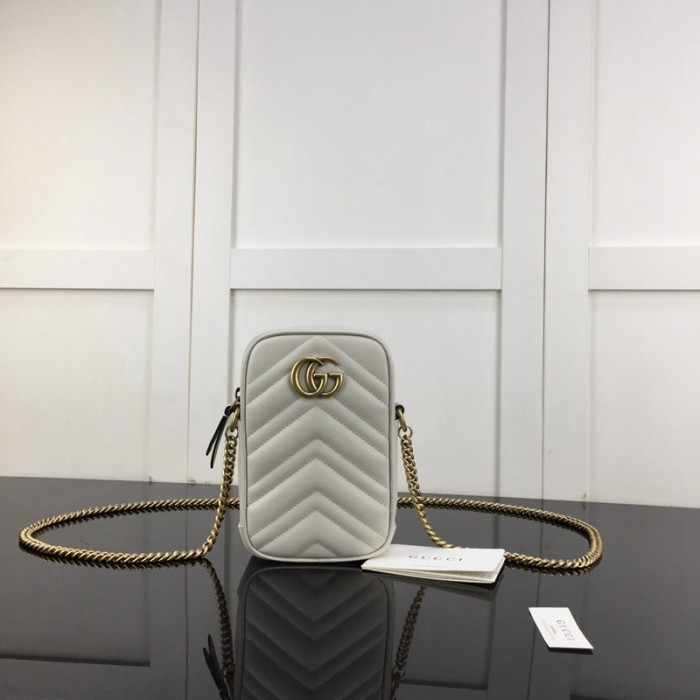 G*u*i gg marmont matelassé mini bag white