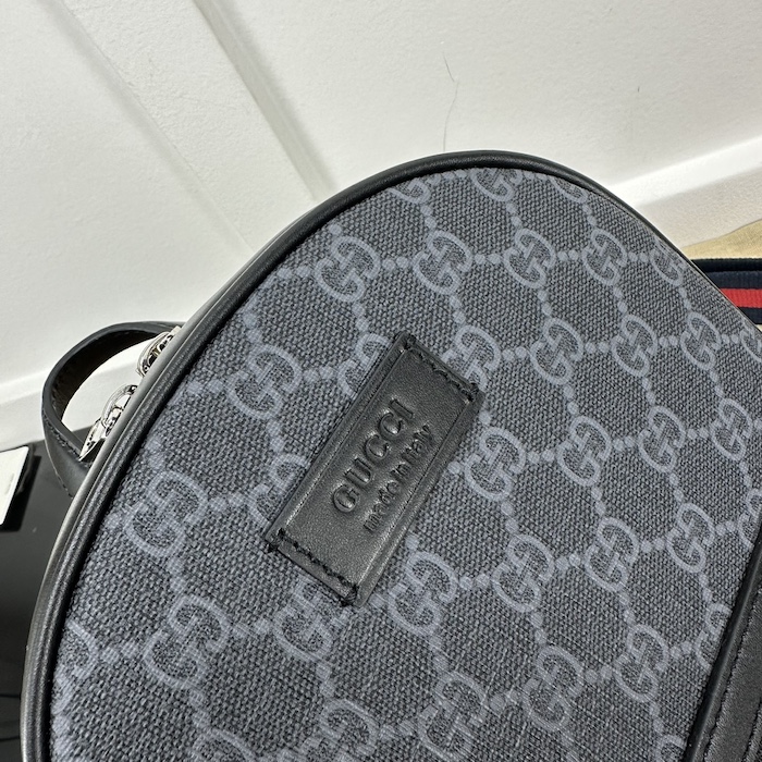 g*u*i gg black Sup*e canvas gg crossbody bag ‎771164