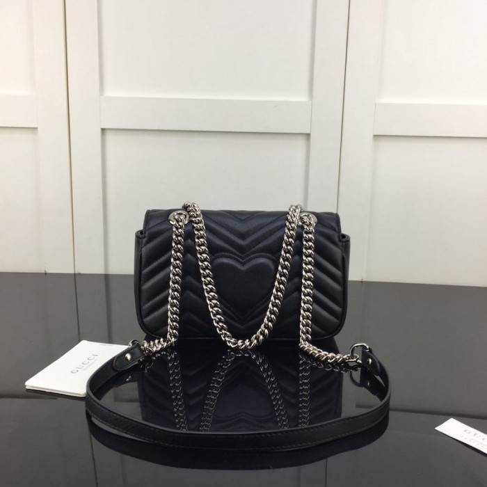 G*u*i gg marmont matelasse mini bag black