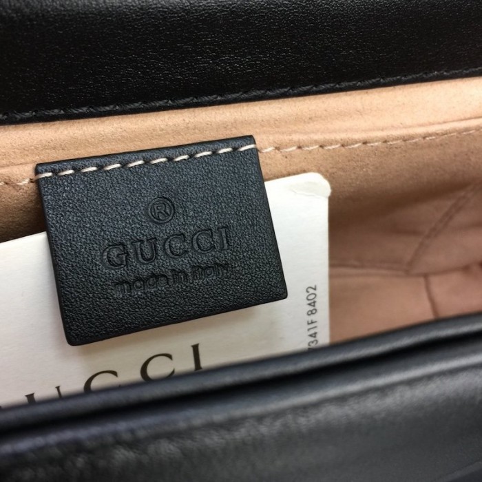 G*u*i gg marmont matelasse mini bag black