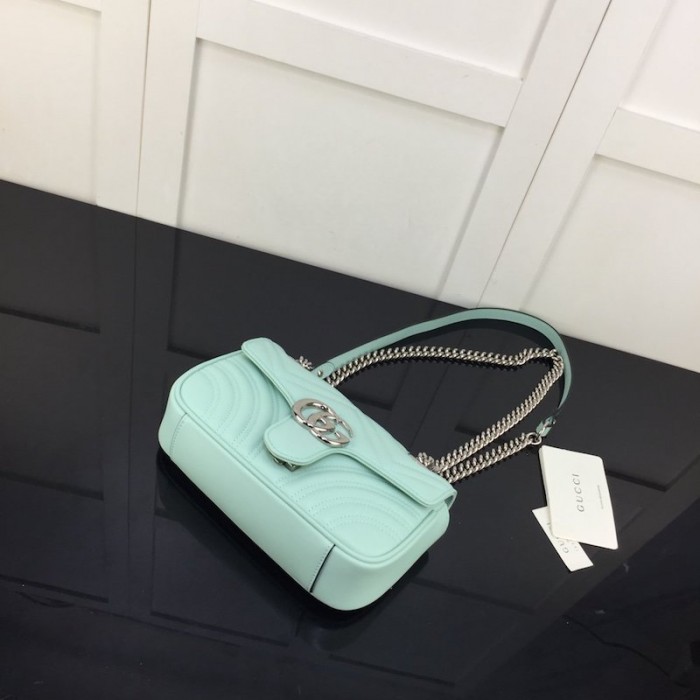 G*u*i gg marmont matelasse mini bag green