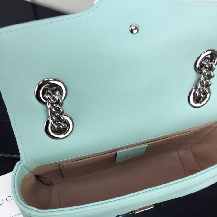 G*u*i gg marmont matelasse mini bag green