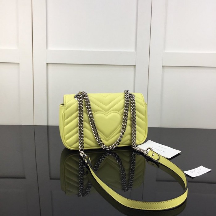 G*u*i gg marmont matelasse mini bag yellow