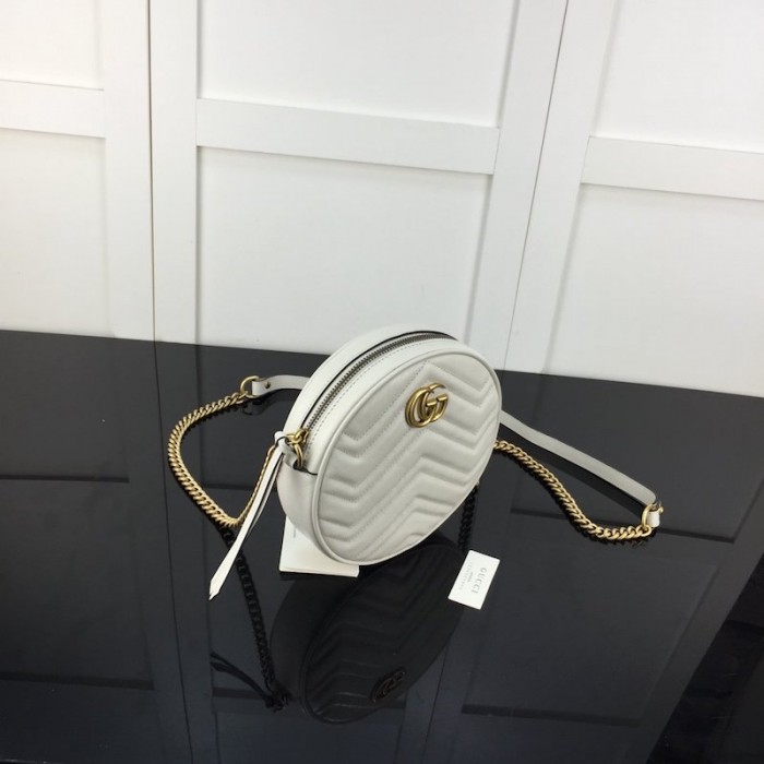 G*u*i gg marmont mini round shoulder bag white