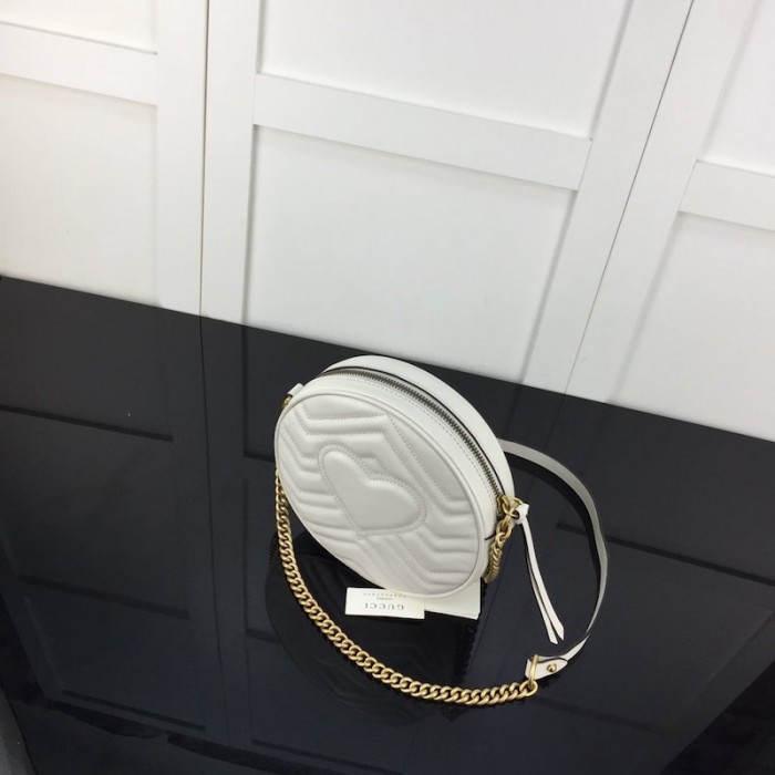 G*u*i gg marmont mini round shoulder bag white