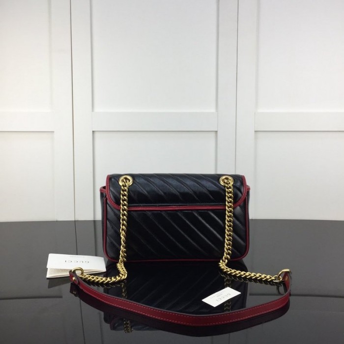 G*u*i gg marmont small matelassé shoulder bag black / red