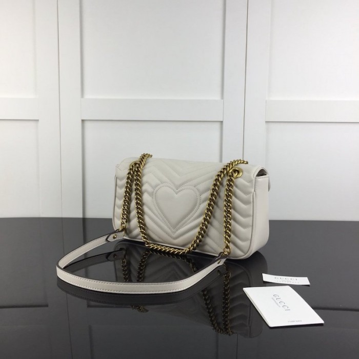 G*u*i gg marmont small matelassé shoulder bag white